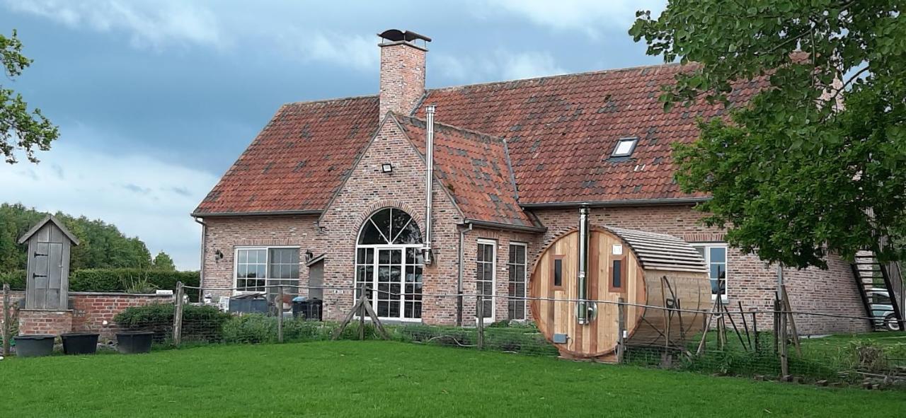 B & B Victors Hof, Met Zwemvijver In Landelijke Setting Lievegem Εξωτερικό φωτογραφία